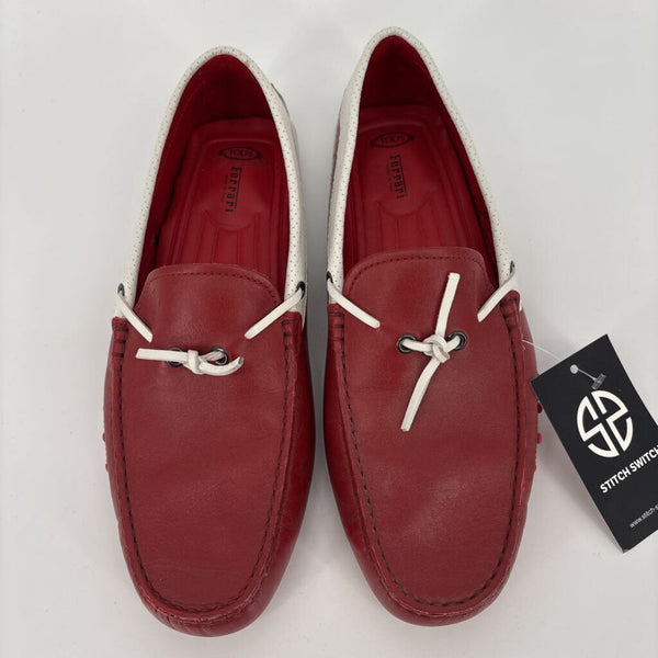 TOD'S FERRARI SLIP-ON LOAFERS