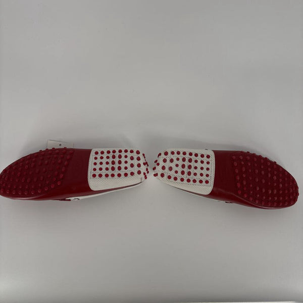 TOD'S FERRARI SLIP-ON LOAFERS