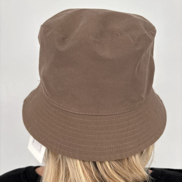 ESSENTIALS FEAR OF GOD BUCKET HAT