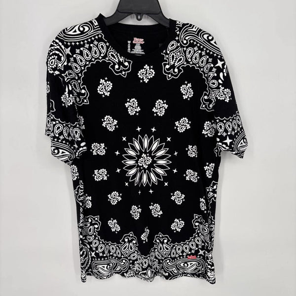 HANES X SUPREME BANDANA T-SHIRT