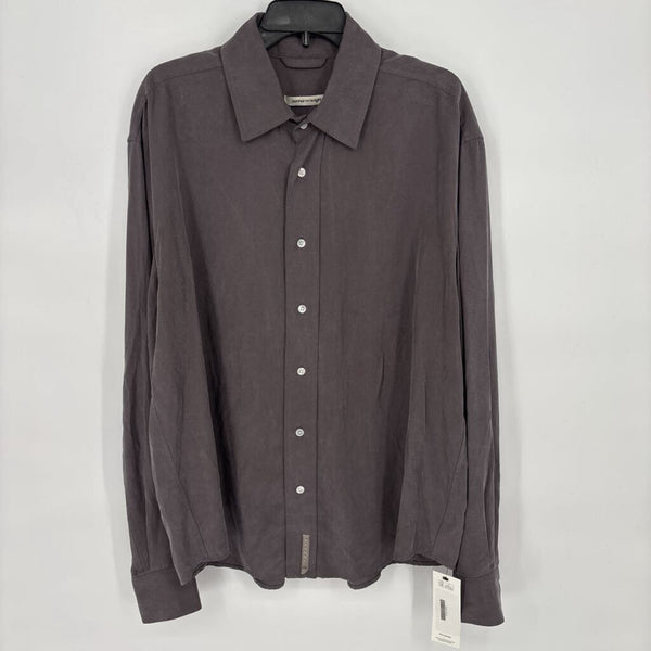 CONNOR MCKNIGHT BUTTON DOWN SHIRT