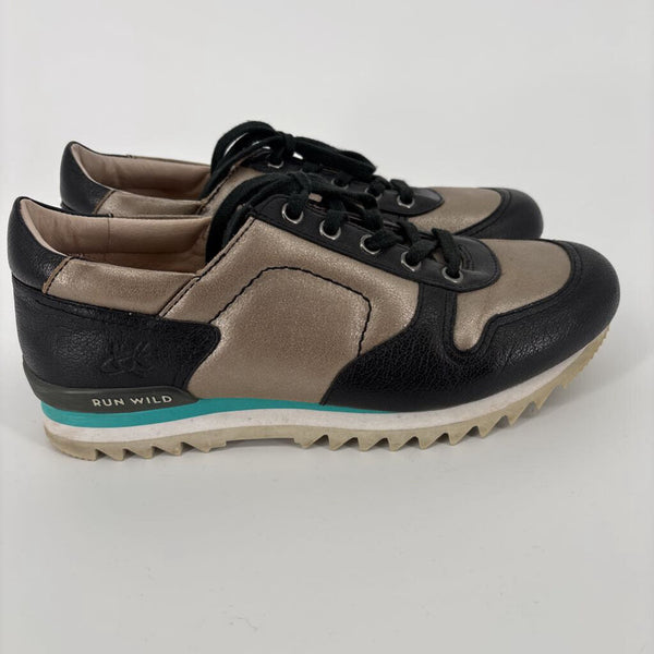 JOHN FLUVOG RUN WILD METALLIC SNEAKERS