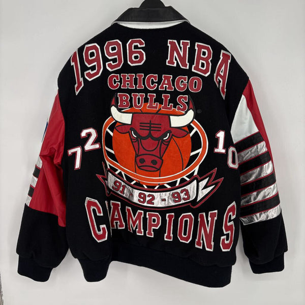 VINTAGE JEFF HAMILTON 1996 NBA CHAMPIONS CHICAGO BULLS WOOL AND LEATHER JACKET