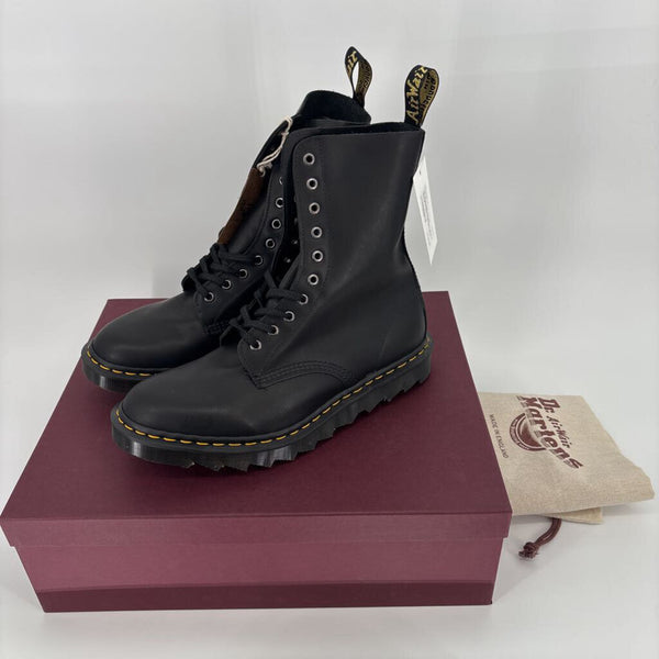 DR. MARTENS 1490 RP CROSSROADS 10 EYELET BOOTS (MADE IN ENGLAND)