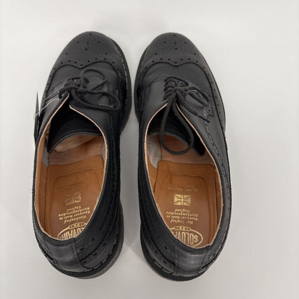 DR. MARTENS SOLOVAIR 3989 YS SMOOTH WINGTIP SHOES (MADE IN ENGLAND)