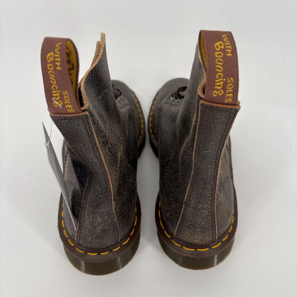 DR. MARTENS MADE IN ENGLAND WITH C.F. STEAD LEATHER BOOTS