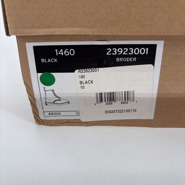 DR. MARTENS 1460 BRODER BOOTS