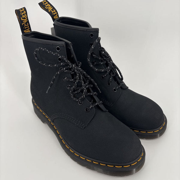 DR. MARTENS 1460 BRODER BOOTS