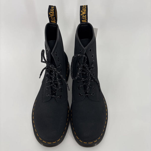 DR. MARTENS 1460 BRODER BOOTS