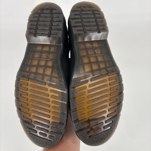 DR. MARTENS 1460 BRODER BOOTS